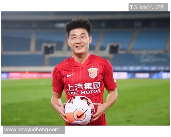 中国足球运动员球星的崛起与挑战 聚焦本土明星对国际舞台的影响力